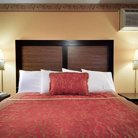 Vagabond Inn Sunnyvale Bagian luar foto